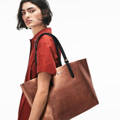 Womens Wo Anna Reversible Matte And Iridescent Leather Tote | Lacoste Black 2132 • B91
