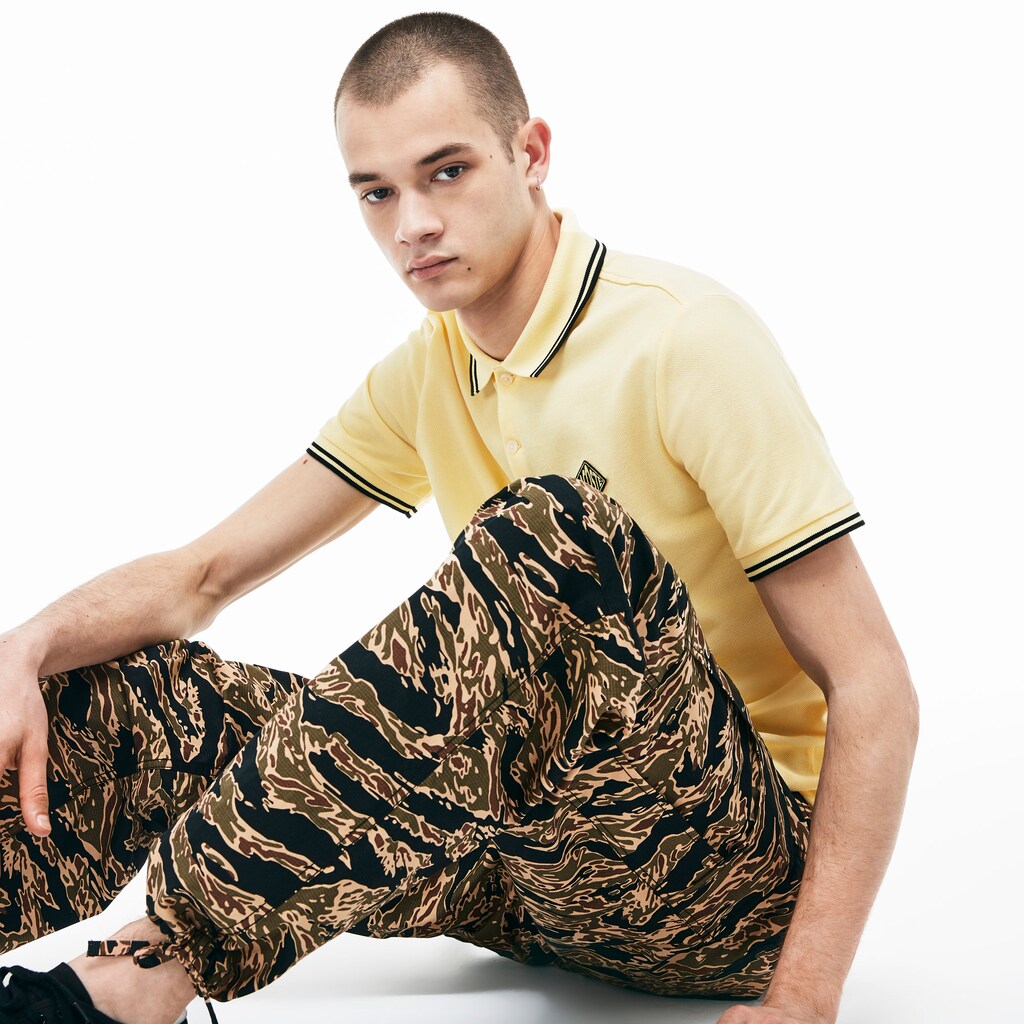 Mens   LIVE Camouflage Cargo Pants | Lacoste Black / White • Kbr