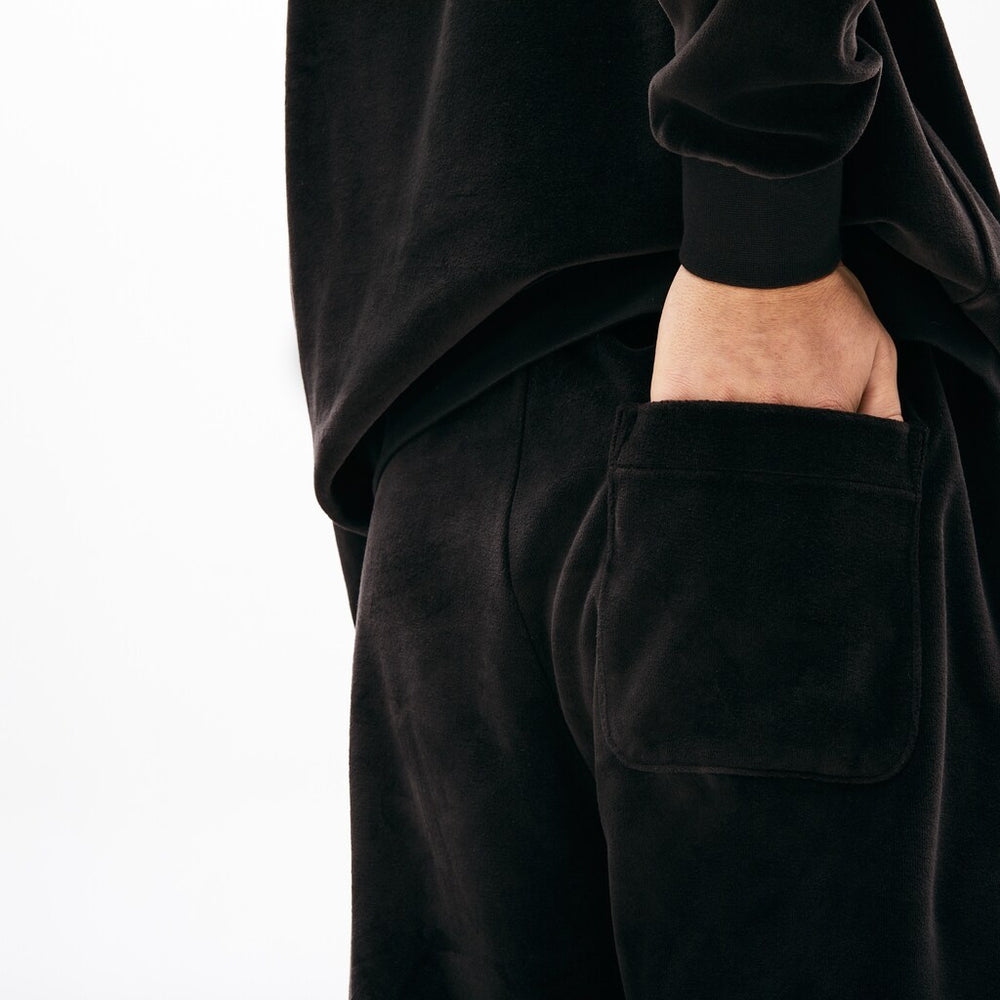 Mens   LIVE Golden Signature Velvet Sweatpants | Lacoste Black • 031