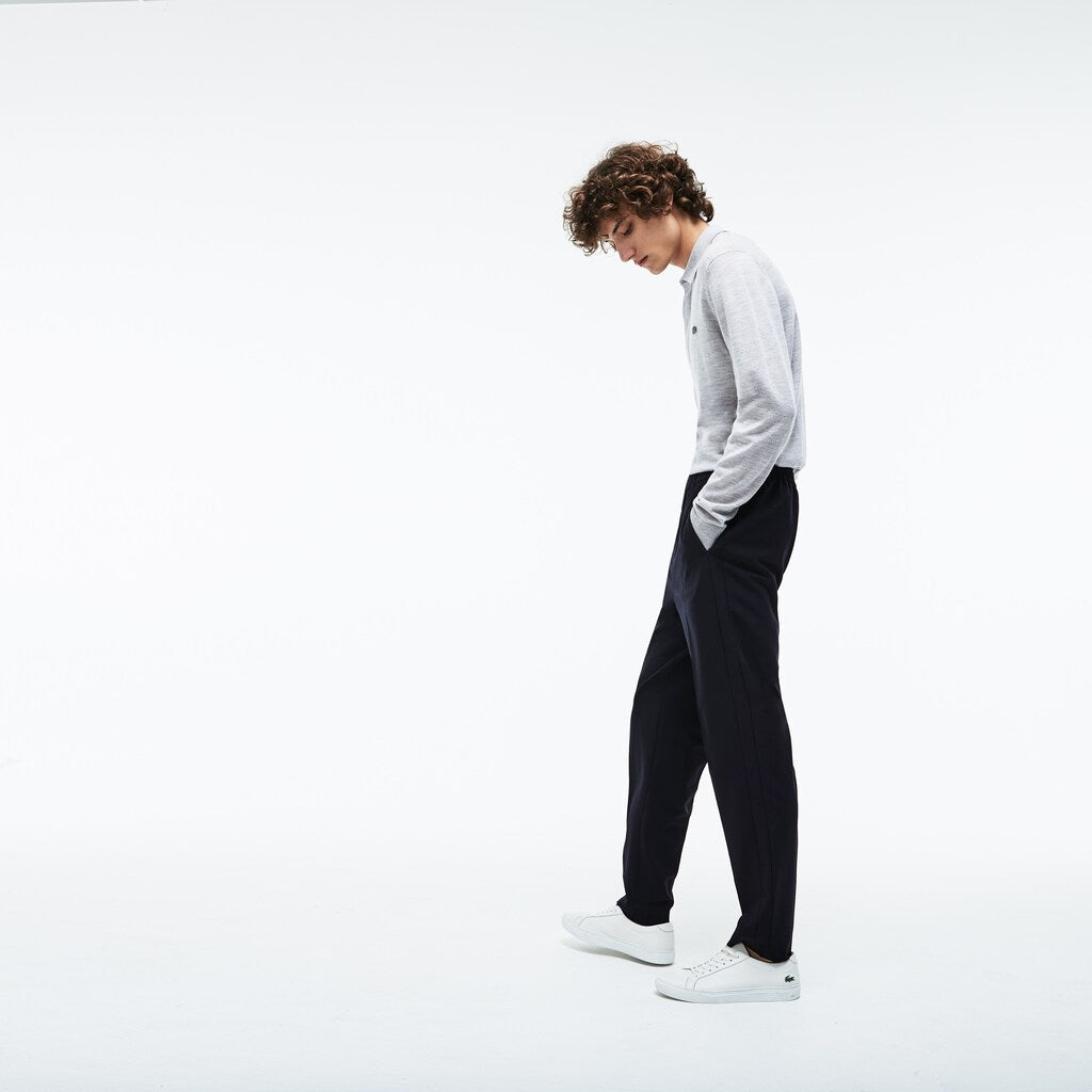Mens   Motion Pleated Stretch Wool Twill Chino Pants | Lacoste Navy Blue • Mxq