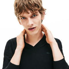 Mens   V-neck Wool Jersey Sweater | Lacoste Black • 031